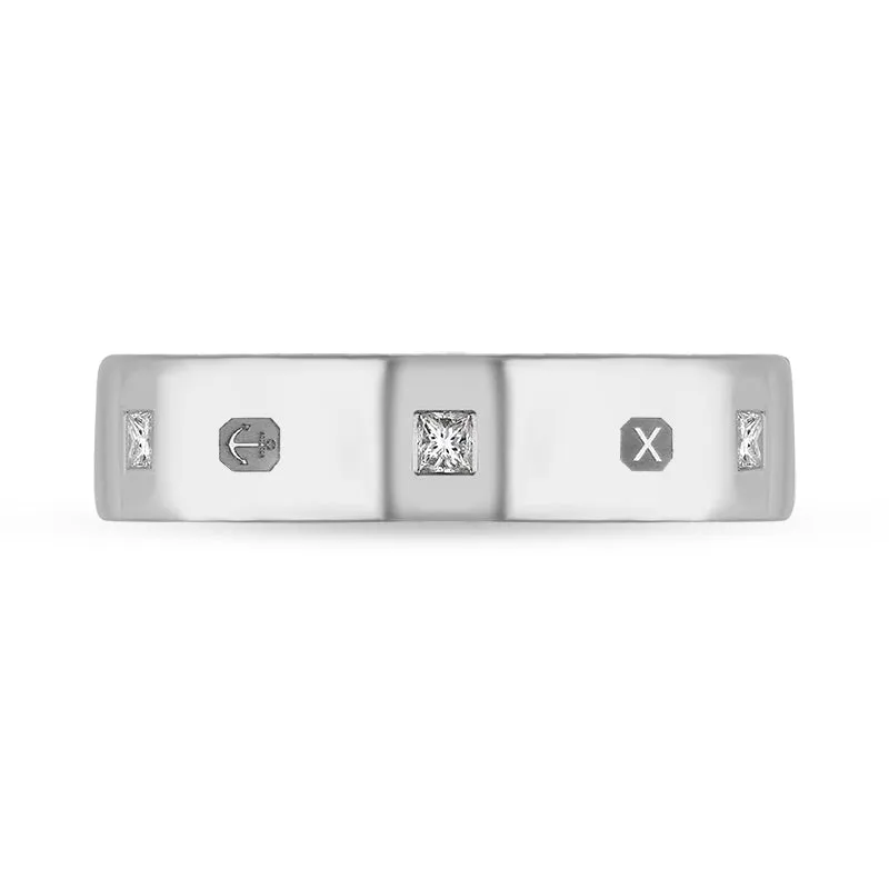 18ct White Gold 0.24ct Diamond Queen's Jubilee Hallmark Princess Cut 5mm Ring D