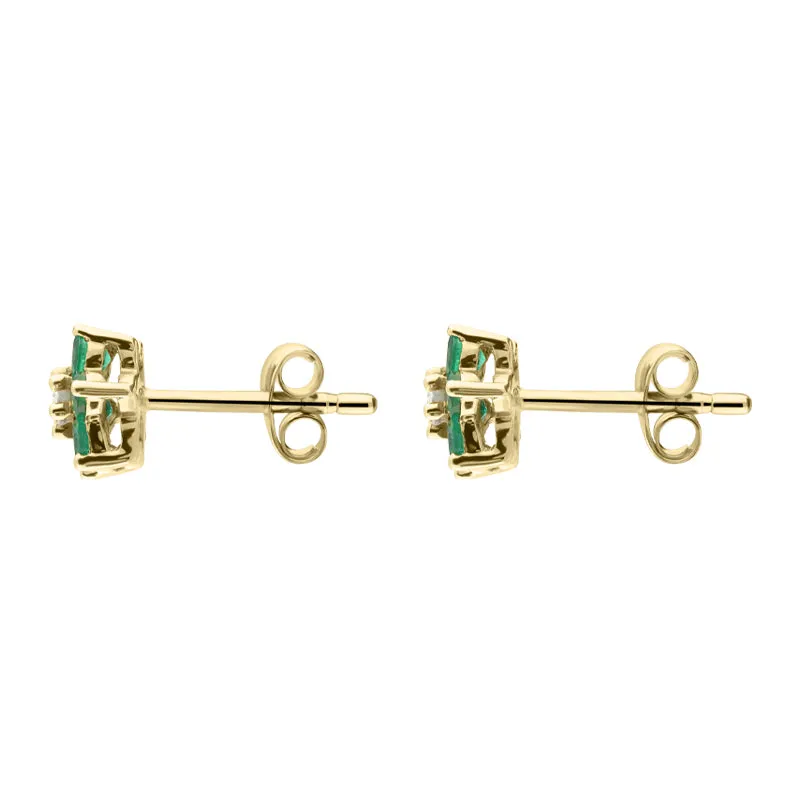 18ct Yellow Gold Emerald Diamond Round Flower Stud Earrings