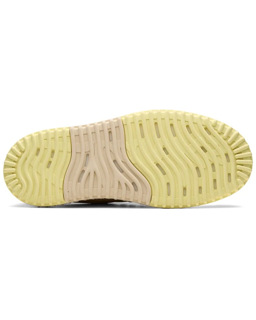 Clarks Torlite Lo Suede Shoe