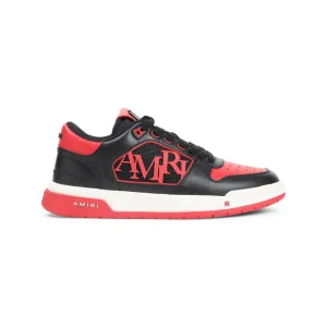 Classic Low Sneakers