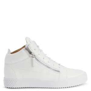 Giuseppe Zanotti Kriss