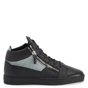 Giuseppe Zanotti Kriss