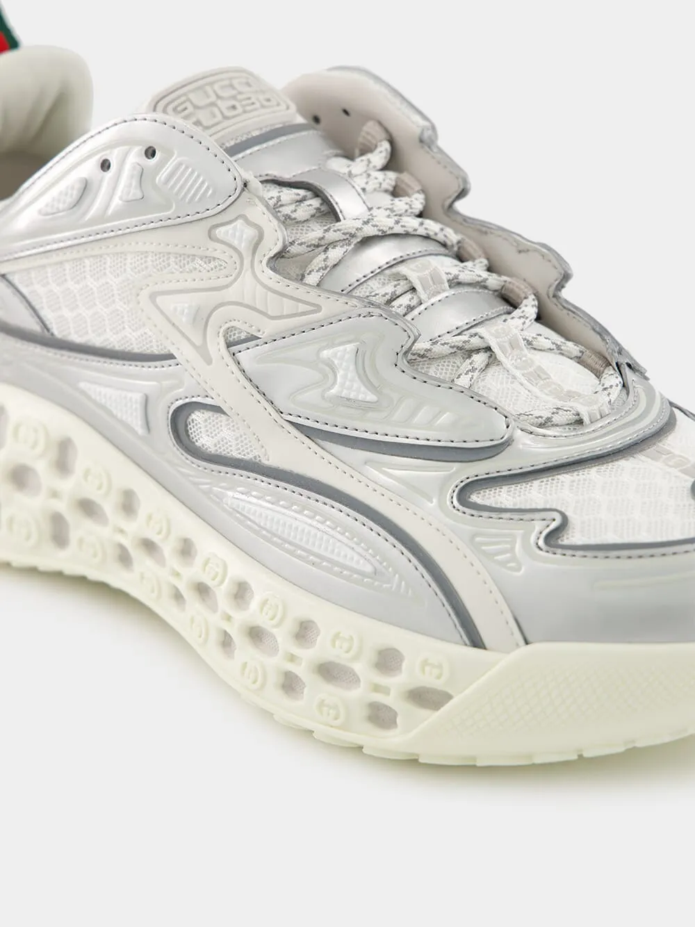 Gray Demetra Cub3d Trainer
