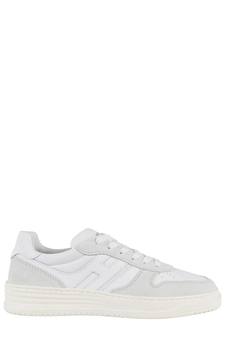 H630 Sneakers