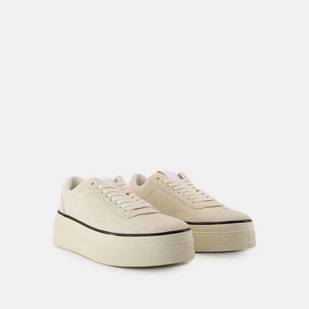 Low Sneakers - Leather - Porcelain