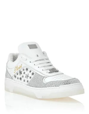 Low-Top Sneakers Mix Studs Star
