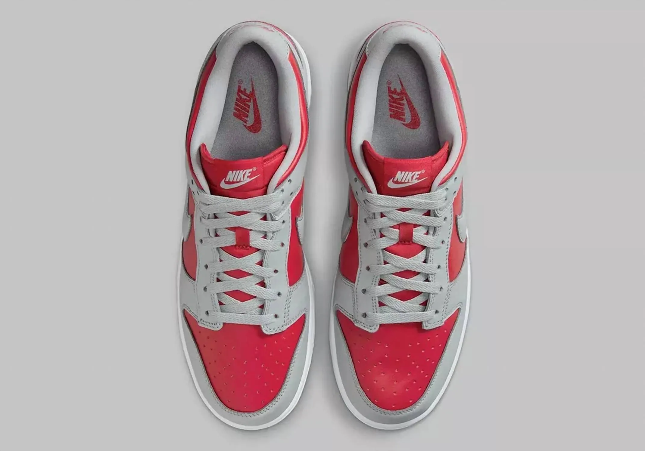 Men's Dunk Low Qs Ultraman Sneaker In Varsity Red/silver/white