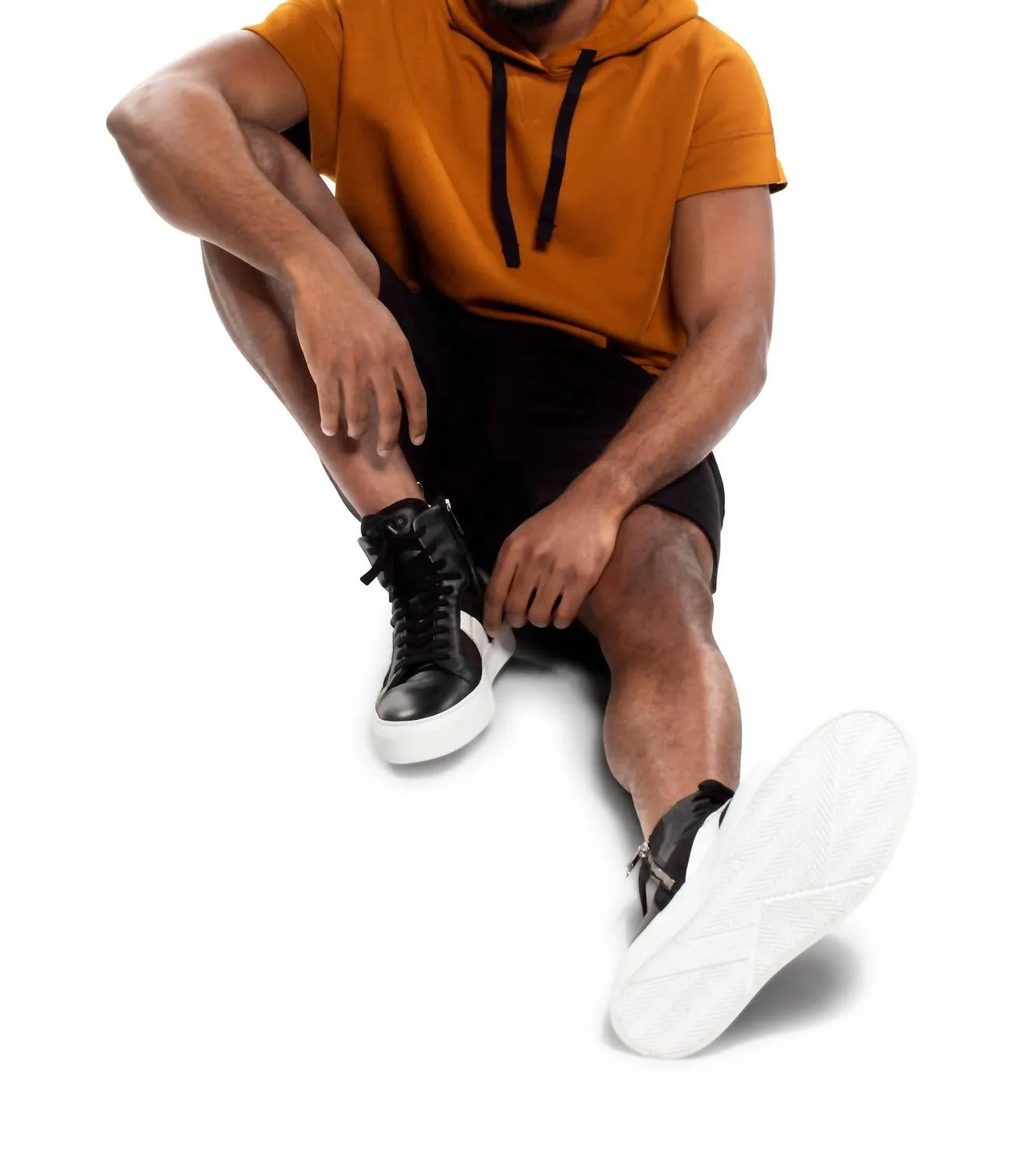 Men's Hi-Top Zip Sneaker In Black