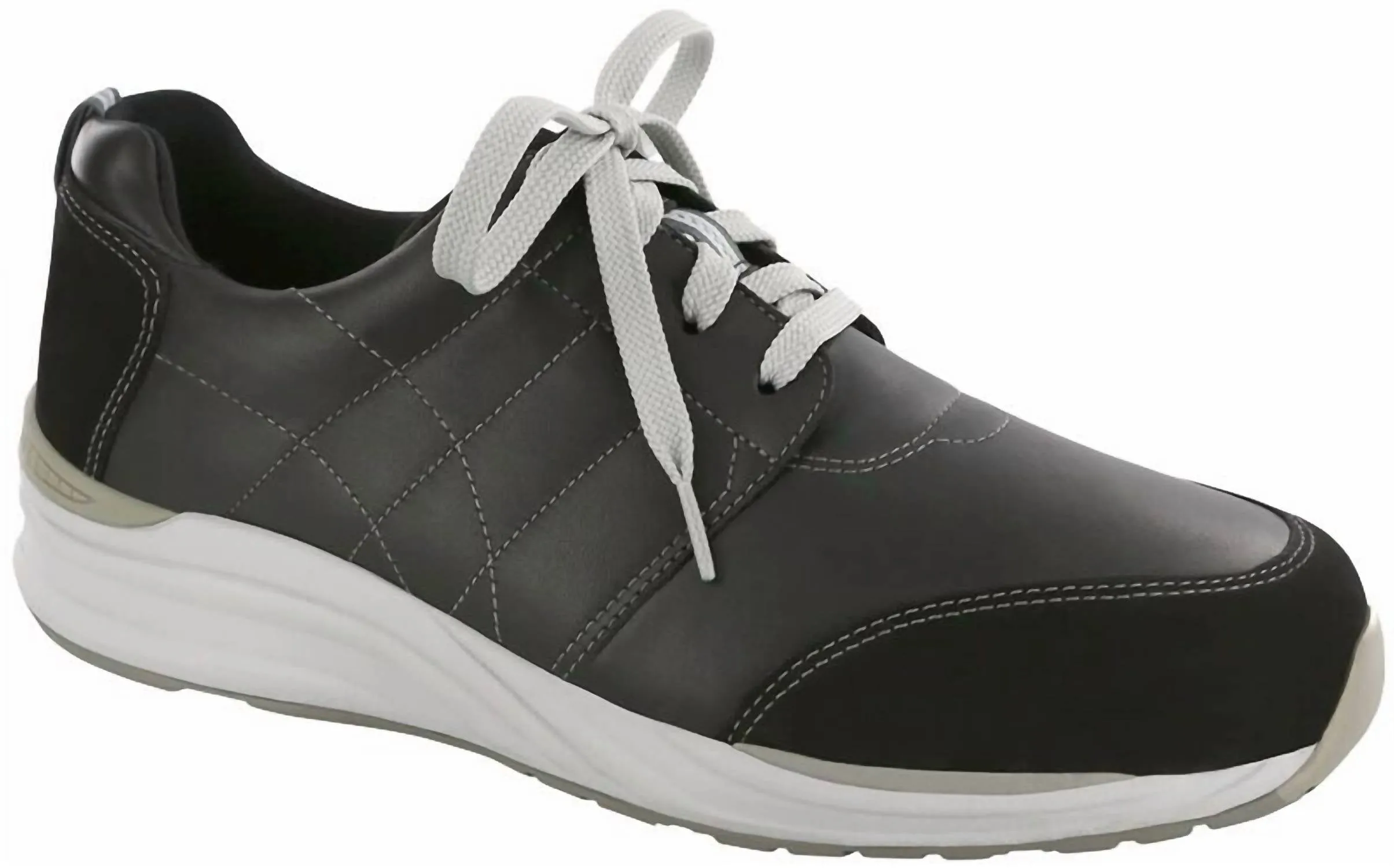 Men's Venture Lace Up Sneaker In Black