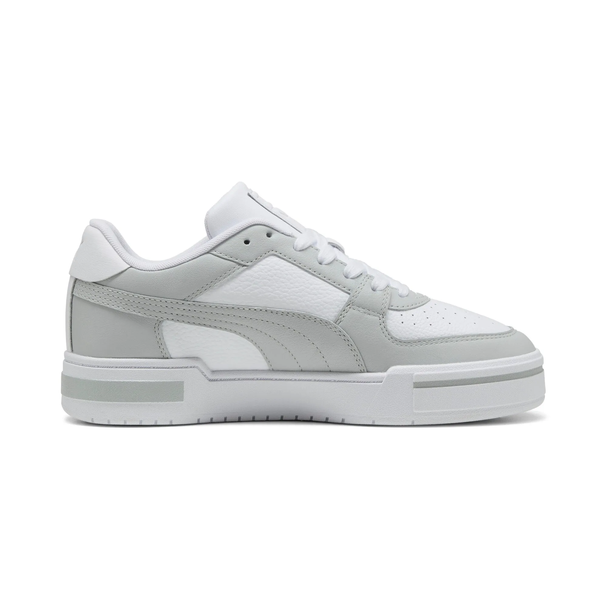 PUMA Unisex CA Pro Classic II Sneakers