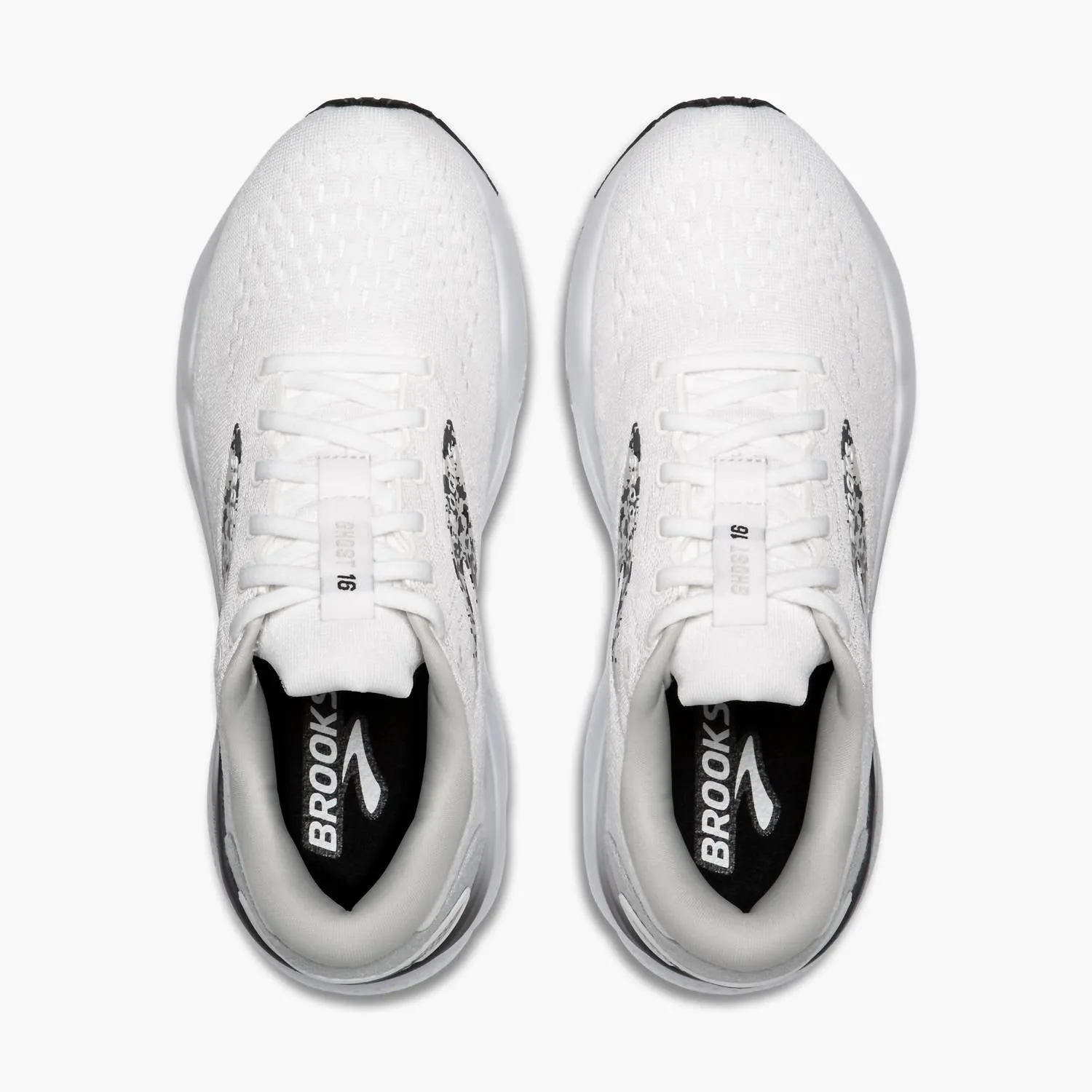 Women's Ghost 16 Shoes In White/oyster/lava